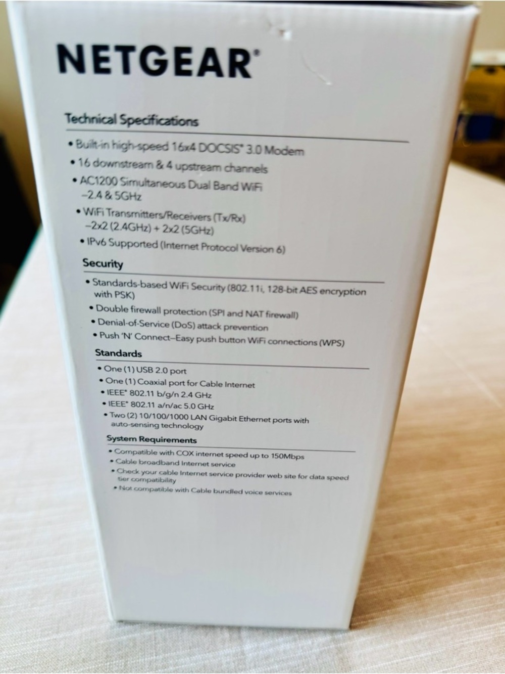 NETGEAR AC1200 WiFi Cable Modem Router - Picture 3 of 6